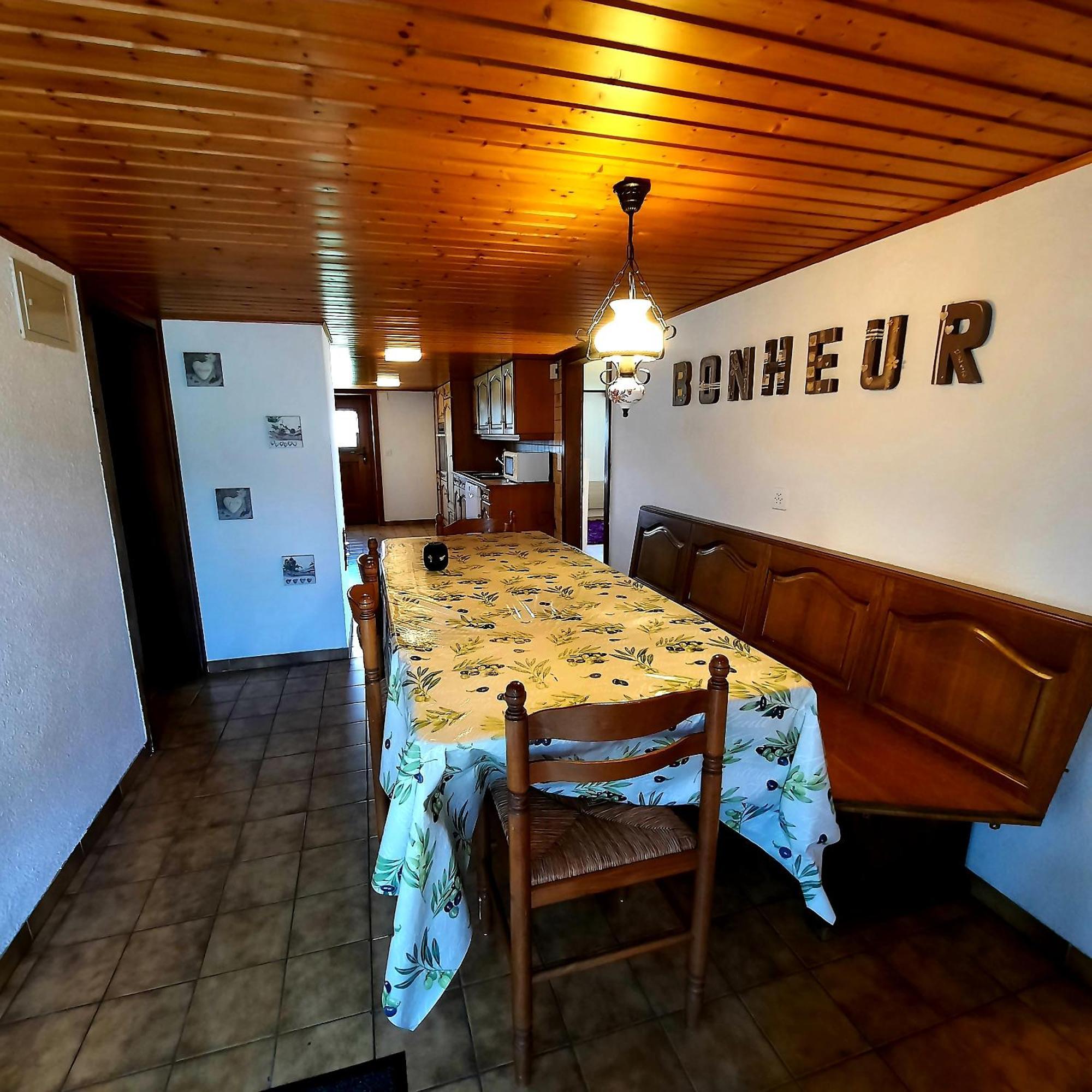 Appartement De Campagne Seul Ursy ภายนอก รูปภาพ